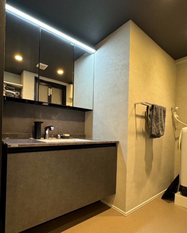 スタイリッシュなデザインでホテルライクな洗面空間に♪